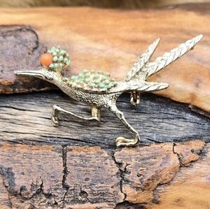 Roadrunner Brooch Gold Tone Green Enamel Orange Acrylic Eyes 2" X 1.5" 🐦